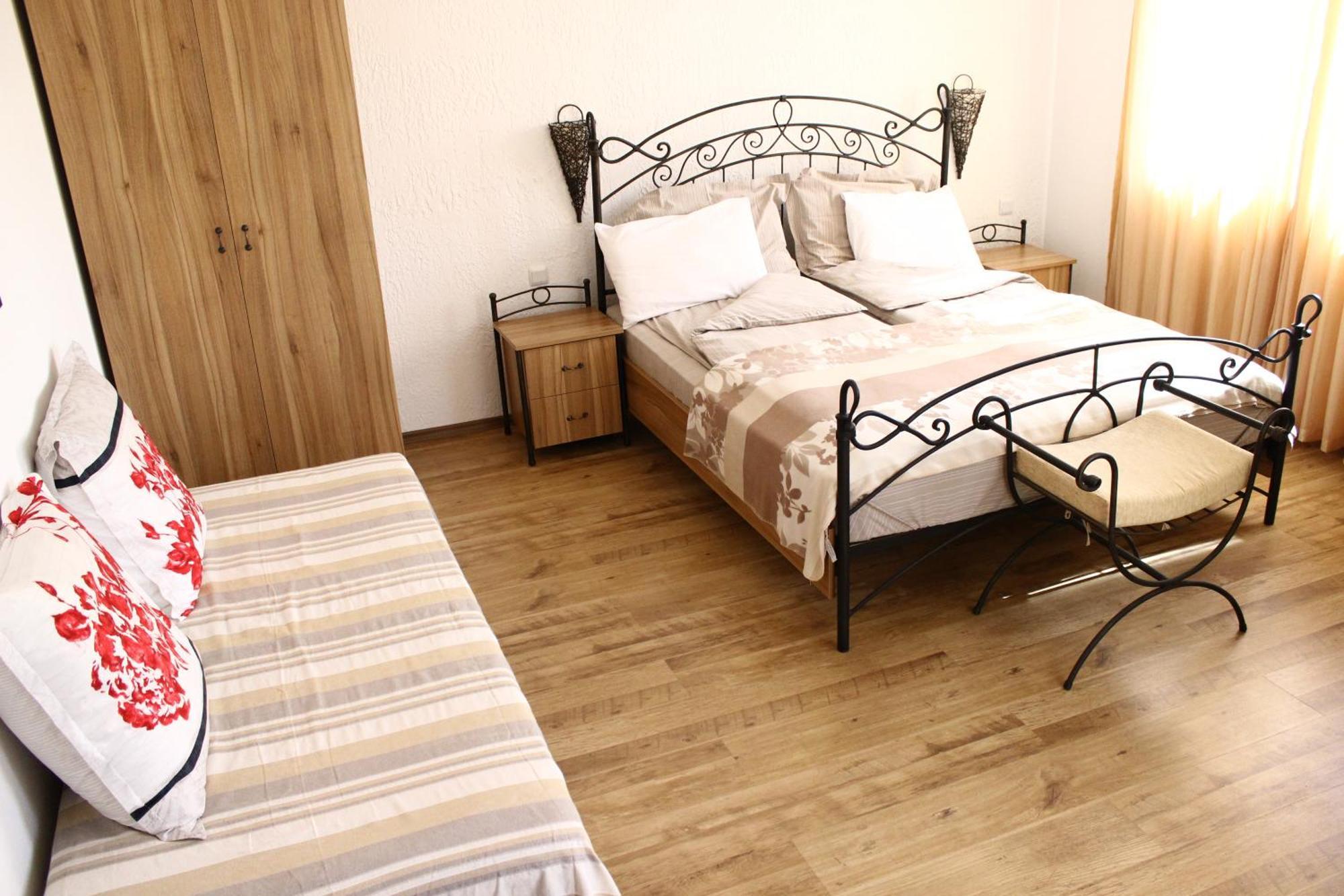 Family Hotel Bellehouse Chernomorets Habitación foto